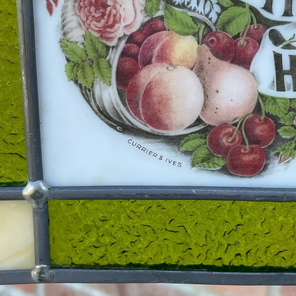 Peace be to this House Stained Glass Suncatcher Green Currier & Ives Beautiful - Picture 3 of 4